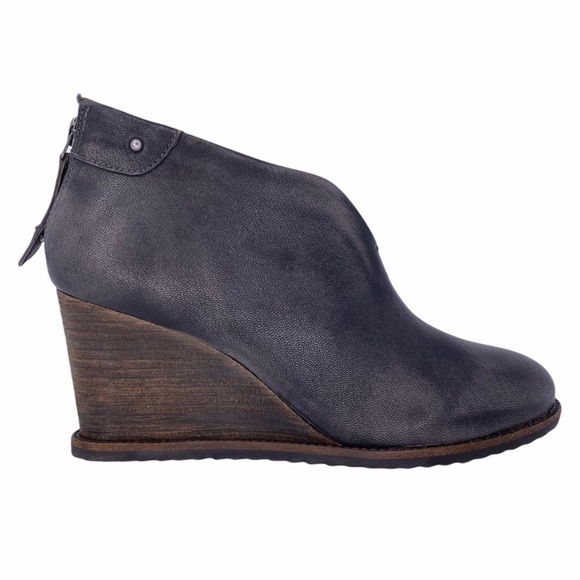 Trask Tenley Ankle Bootie Wedge Heel Leather Womens Size 36/6 Gray Brush-off New - Picture 8 of 8